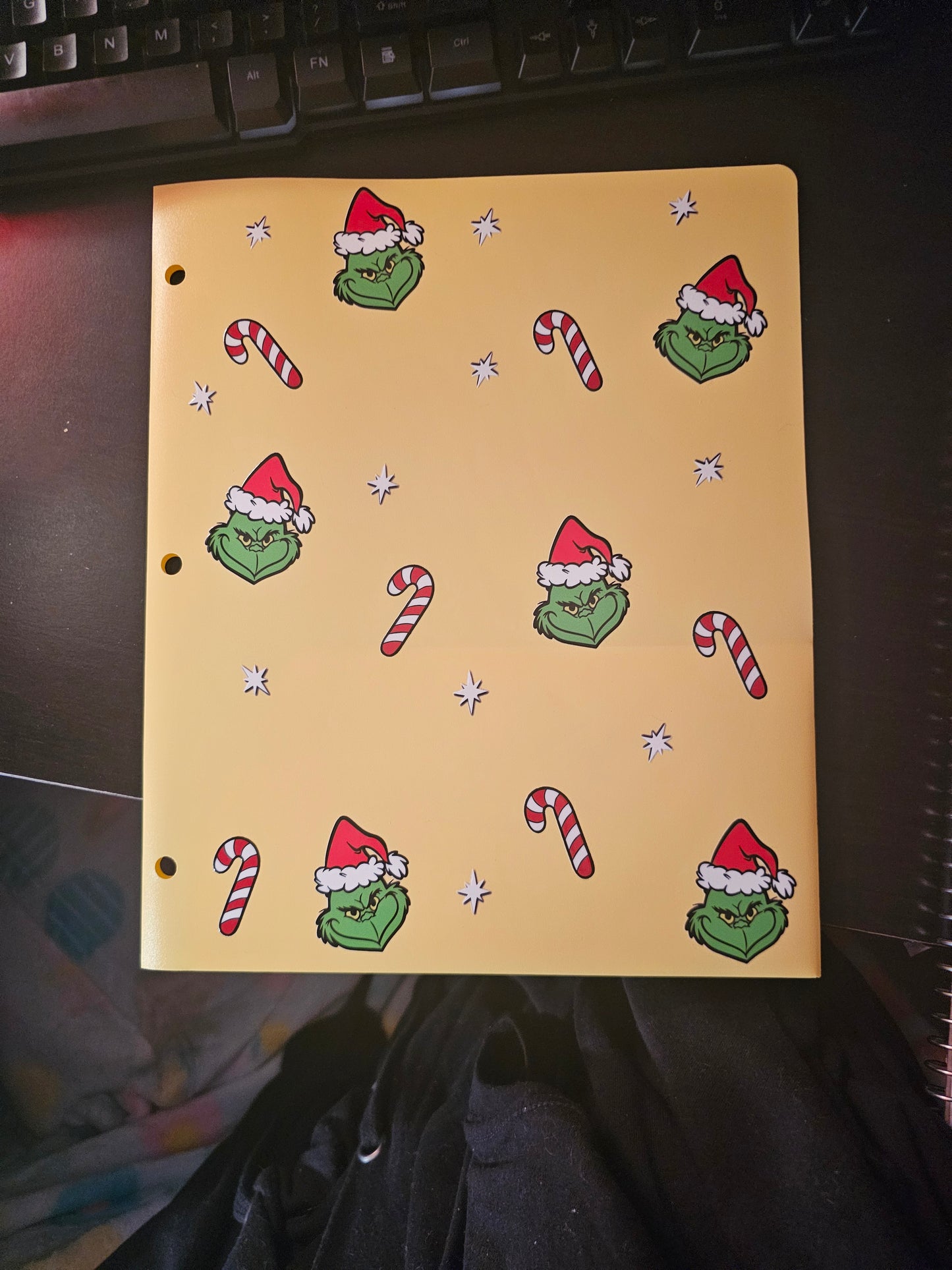 Green Guy peachy folder